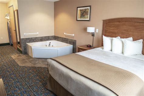 Dakota Magic Casino & Hotel Rooms: Pictures.